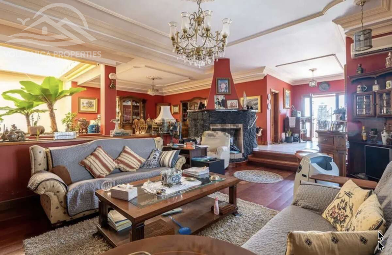Property thumbnail 6