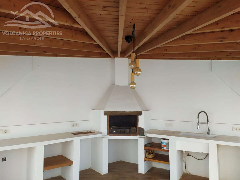 Property thumbnail 24