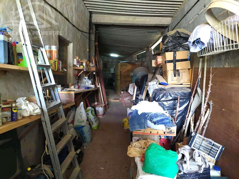 Property thumbnail 12