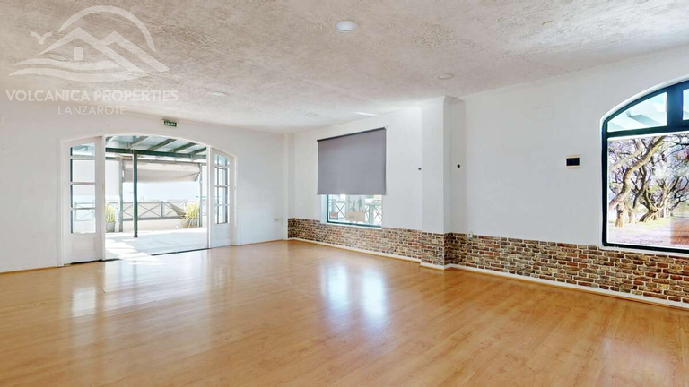 Property thumbnail 4