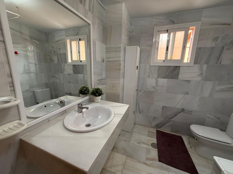 Property thumbnail 15