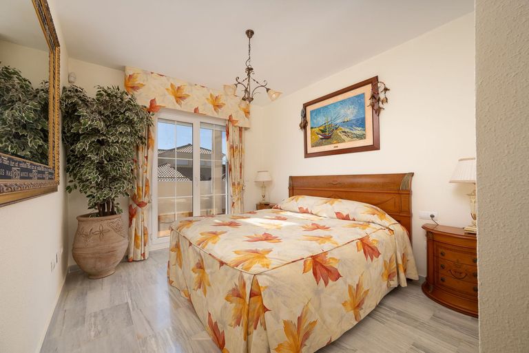 Property thumbnail 10