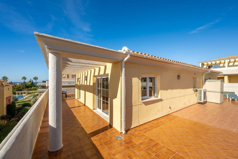 Property thumbnail 17