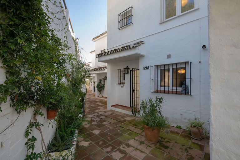 Property thumbnail 37