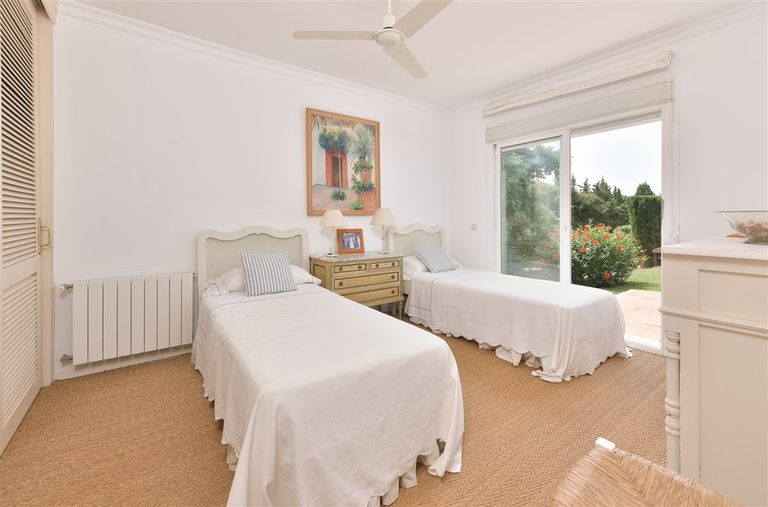 Property thumbnail 14