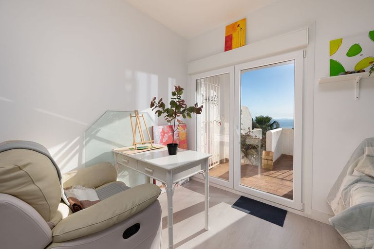 Property thumbnail 25
