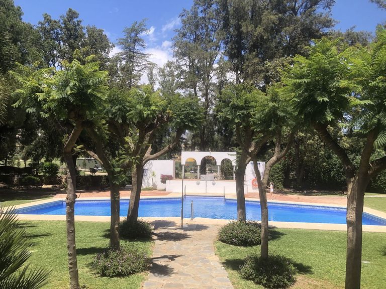 Property thumbnail 1