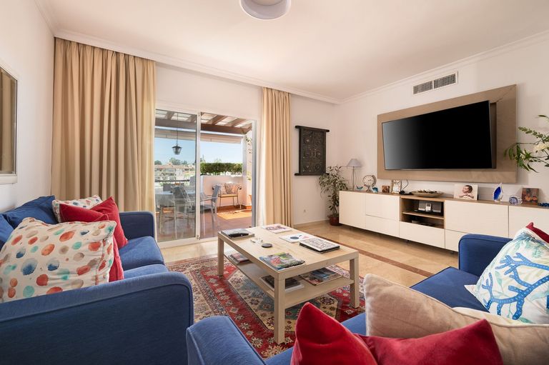 Property thumbnail 2