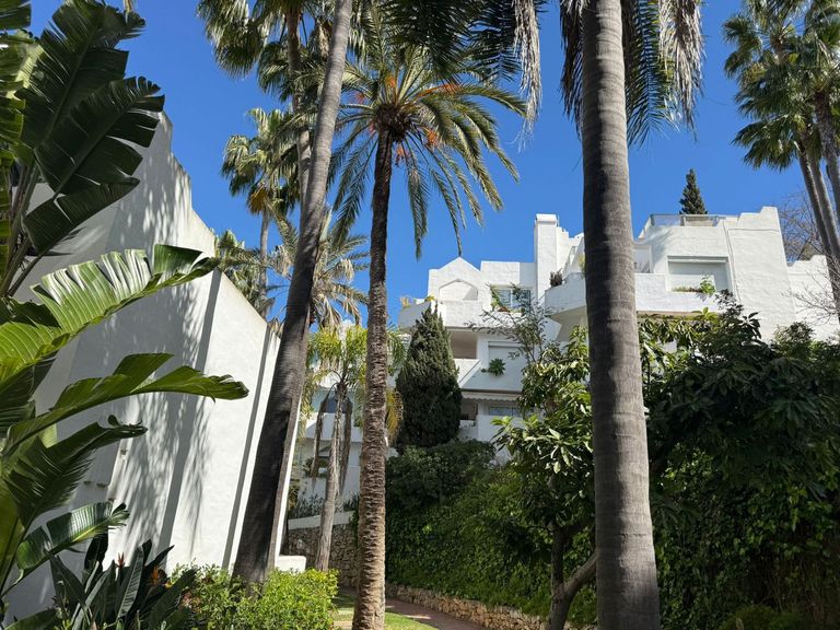 Property thumbnail 1