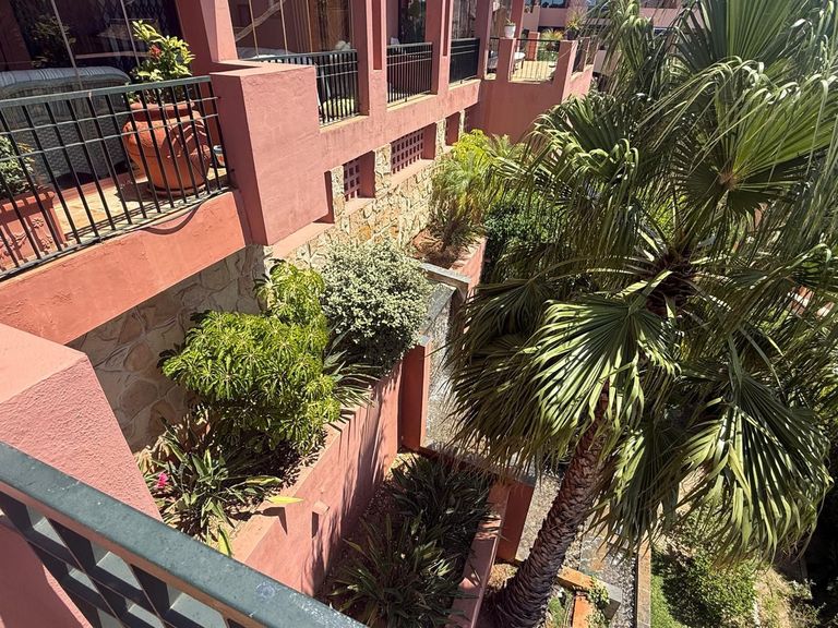 Property thumbnail 24