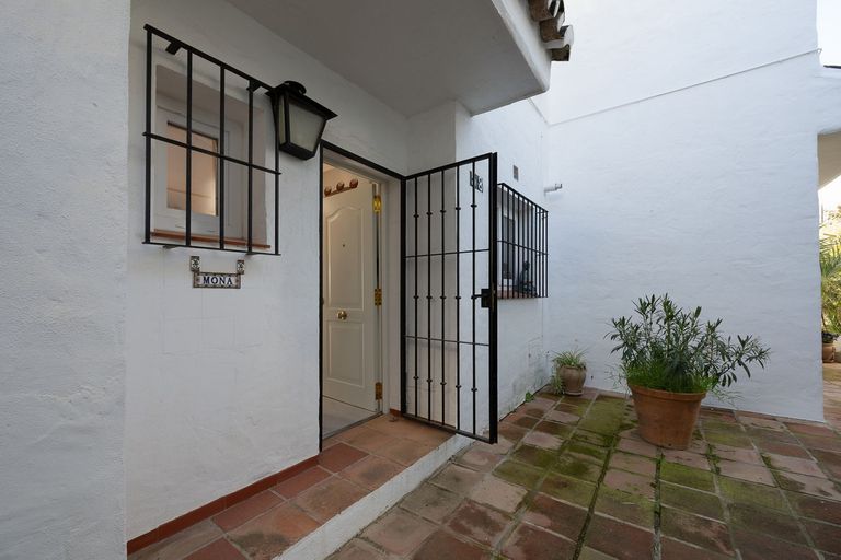 Property thumbnail 38