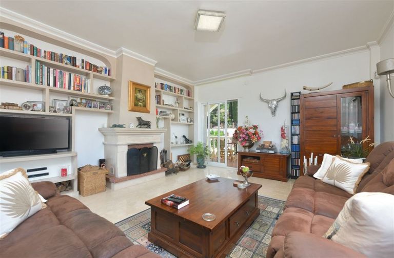 Property thumbnail 1