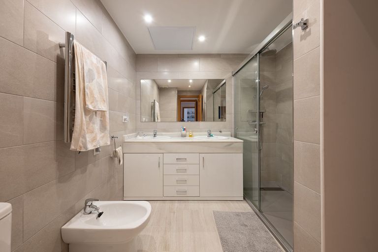 Property thumbnail 22
