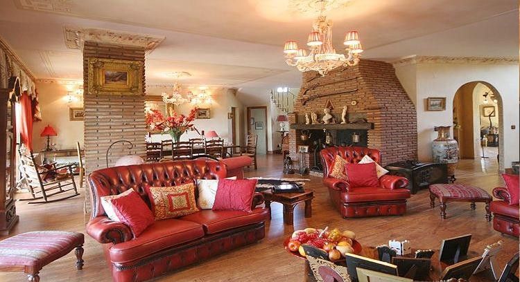 7 bedroom House / Villa in Costa Del Sol, Costa del Sol - Property YCS126988