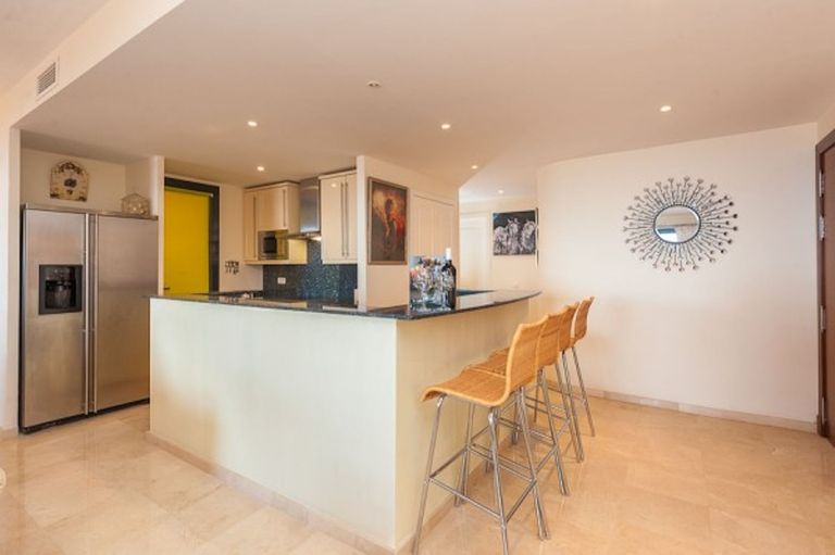 Property thumbnail 12