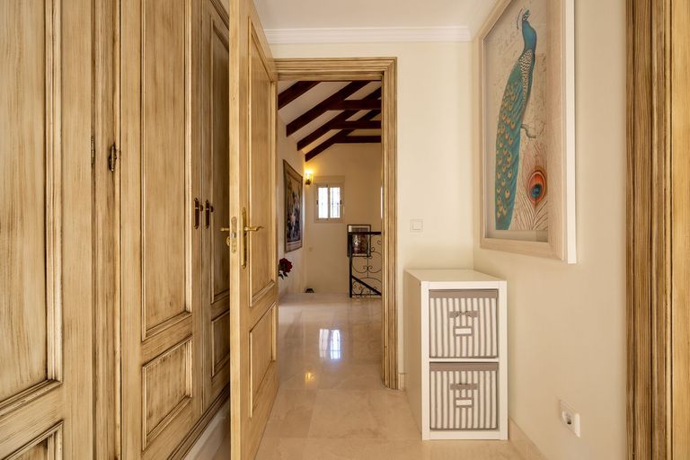 Property thumbnail 24