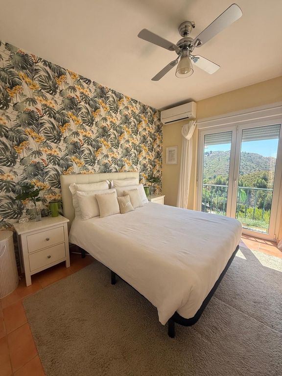Property thumbnail 13